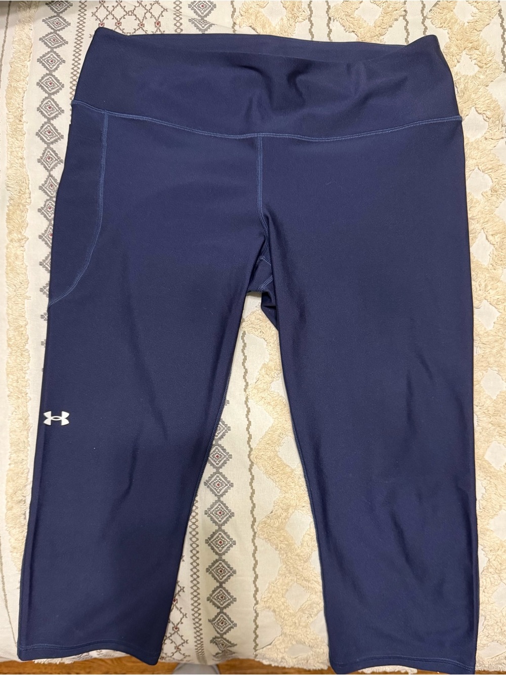 Under Armour Navy Cropped Capri Leggings for Women